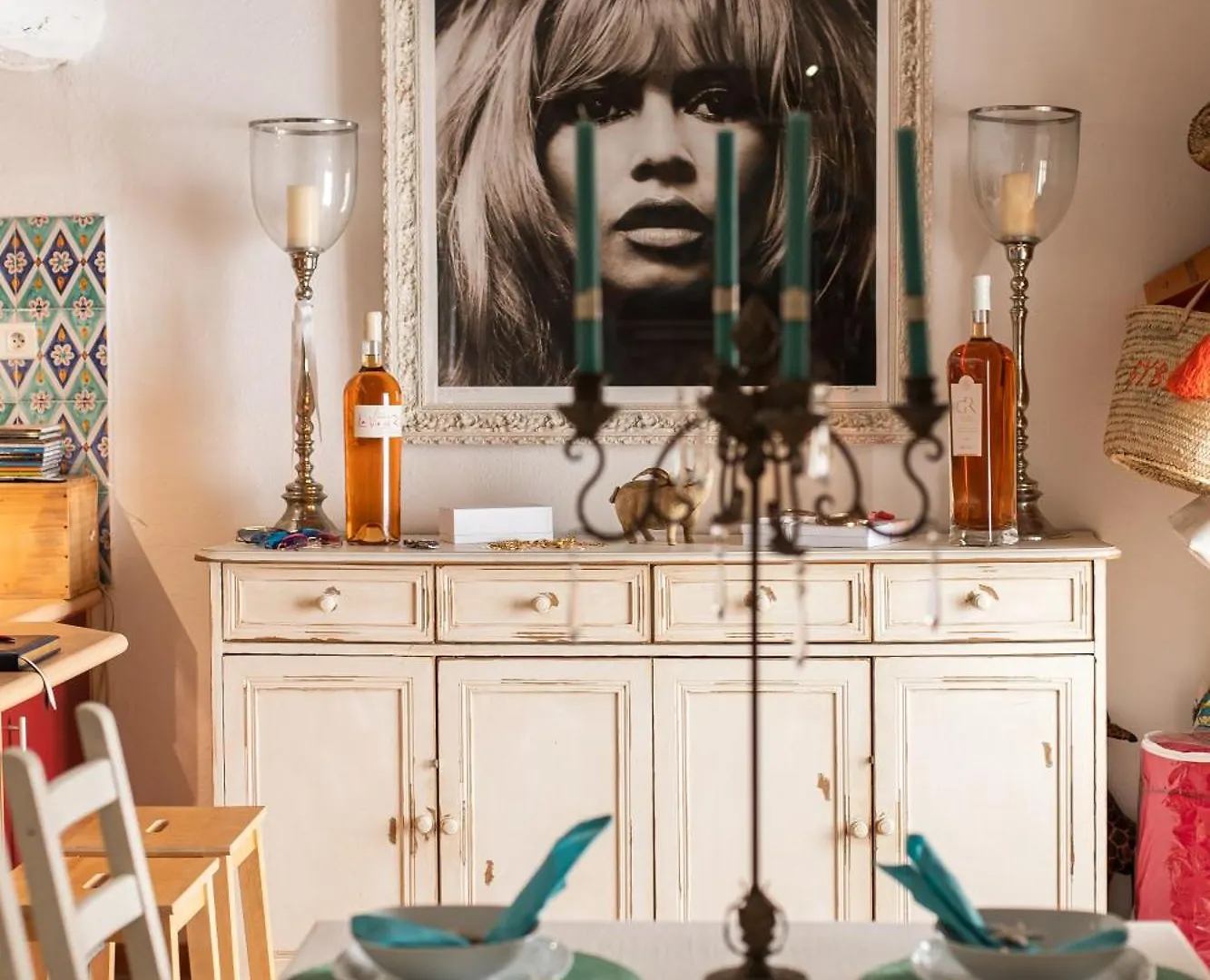 Semesterbostad Steps From The Port! Chic 2-Bed In The Heart Of Saint-Tropez Villa