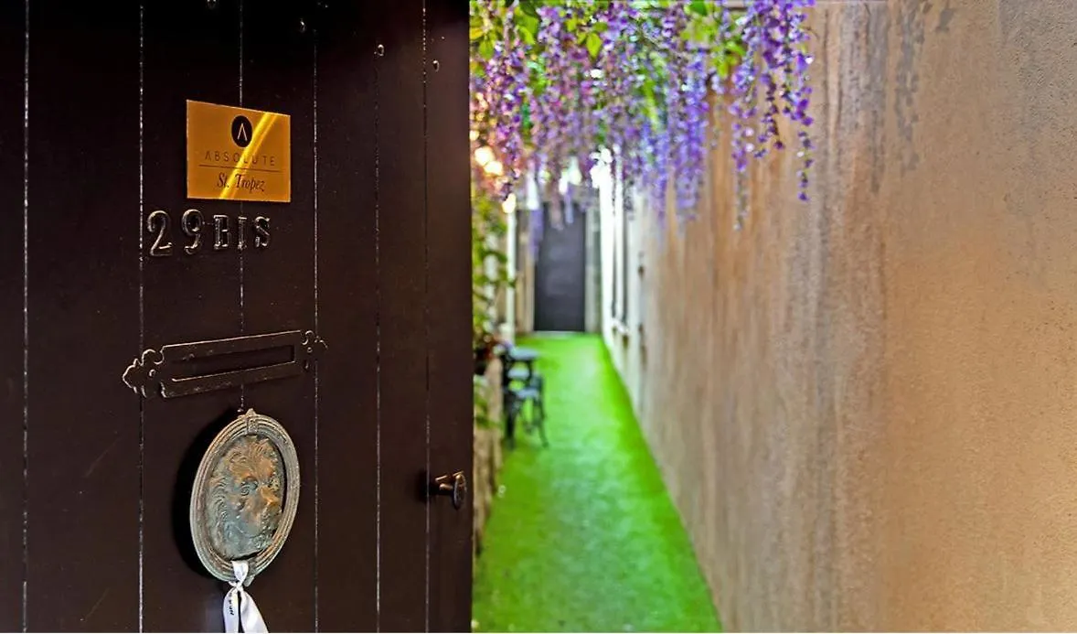 Steps From The Port! Chic 2-Bed In The Heart Of Saint-Tropez Villa Frankrike