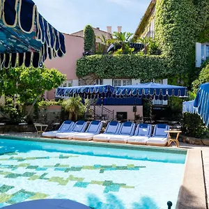 Le Y Hotel